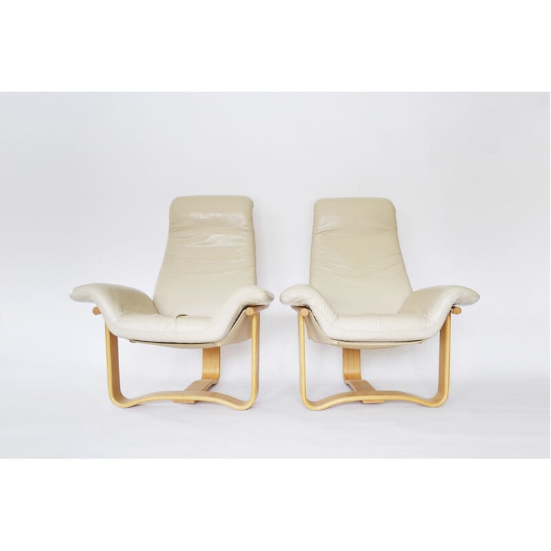 Pair of vintage Scandinavian beige Manta armchairs by Ingmar Relling for Westnofa, Norway 1970s