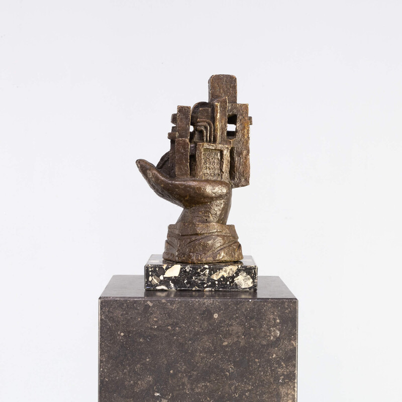 Escultura de bronze Vintage "mão" sobre pé de mármore