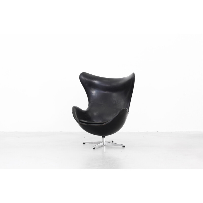 Egg Chair by Arne Jacobsen for Fritz Hansen - 1960s