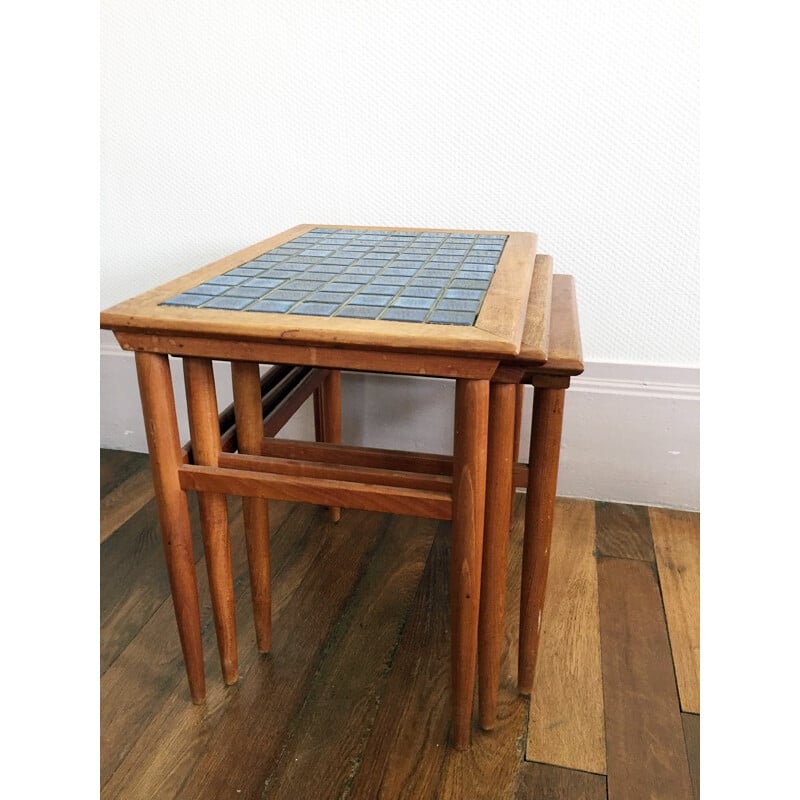 Set of 3 teak and ceramics nesting tables - 1960s
