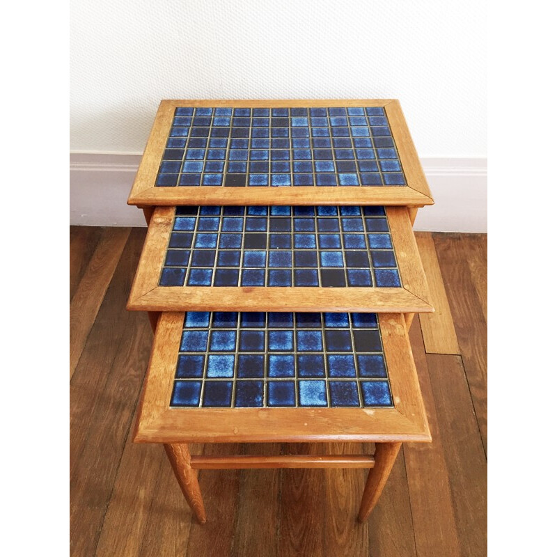 Set of 3 teak and ceramics nesting tables - 1960s