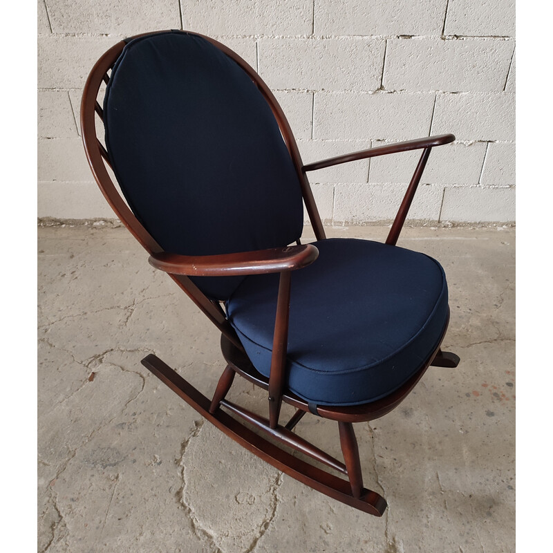 Sedia a dondolo vintage Ercol