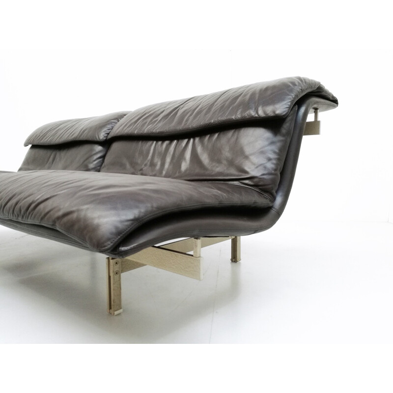 "Wave" sofa by Giovanni Offredi for Saporiti - 1970s