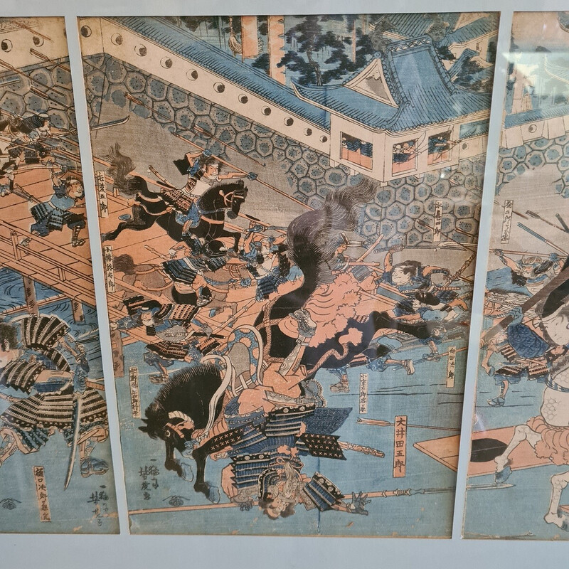 Tríptico japonés antiguo xilografiado por Utagawa Yoshitora