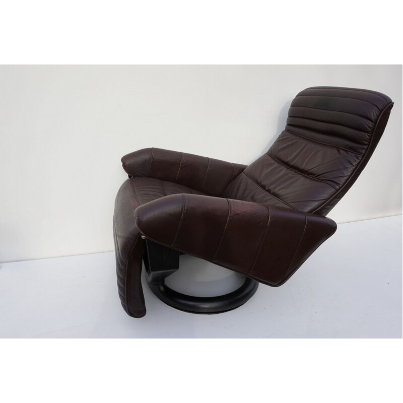 Danish leather reclining and rotating lounge chair by Steen Ostergaard for Bramin - 1970s