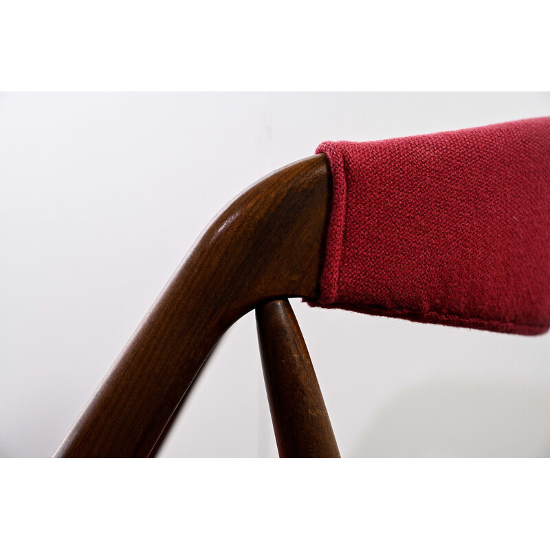 Cadeira Vintage modelo 31 em madeira de teca e tecido vermelho de Kai Kristiansen