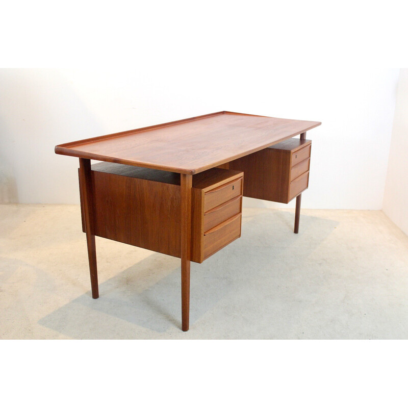 Vintage exquisite Free-standing Danish writing desk by Peter Løvig Nielsen, 1960s