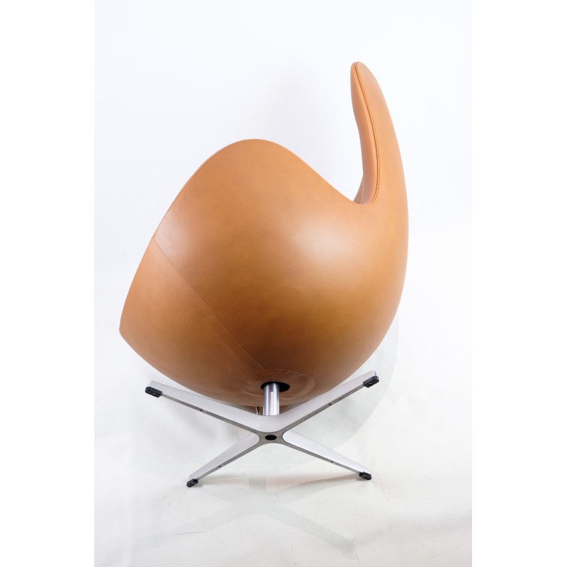 Vintage model 3316 armchair by Arne Jacobsen for Fritz Hansen