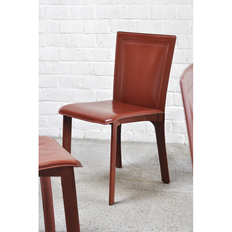 Juego de 6 sillas de comedor vintage italianas de cuero rojo, años 80