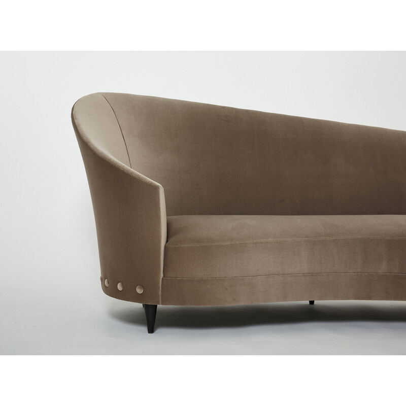 Sofá de veludo Vintage taupe por Federico Munari, 1960