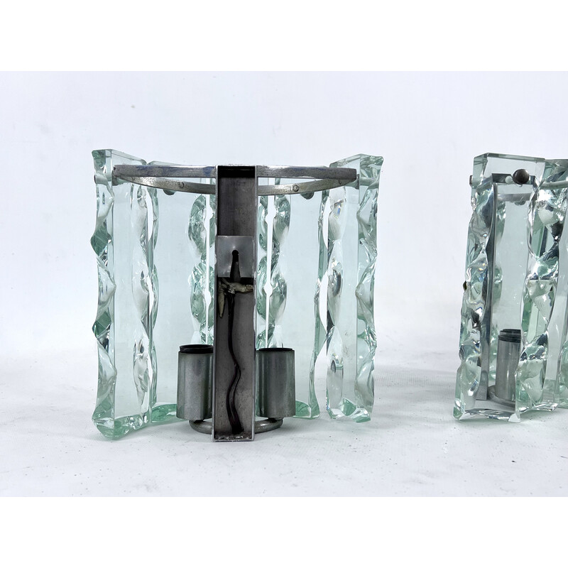 Pareja de apliques de cristal tallado de mediados de siglo, Zero Quattro, Italia Años 70