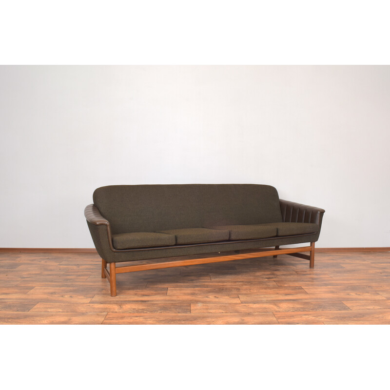 Mid-century Norwegian teak sofa by Møre Lenestolfabrikk, 1960s