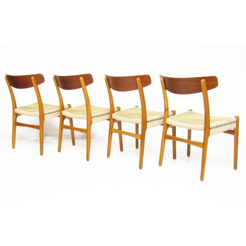 Set of 4 vintage Ch-23 chairs by Hans Wegner for Carl Hansen, 1950s