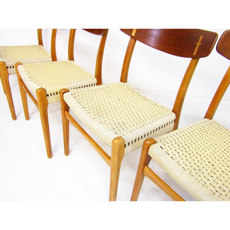 Set of 4 vintage Ch-23 chairs by Hans Wegner for Carl Hansen, 1950s