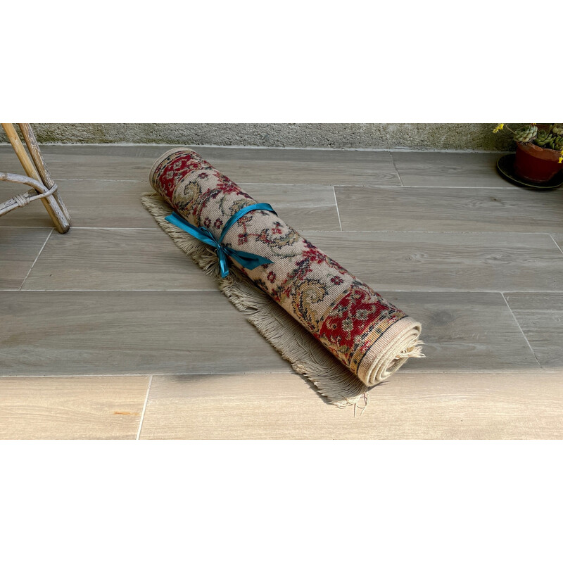 Tapis persan vintage en laine beige