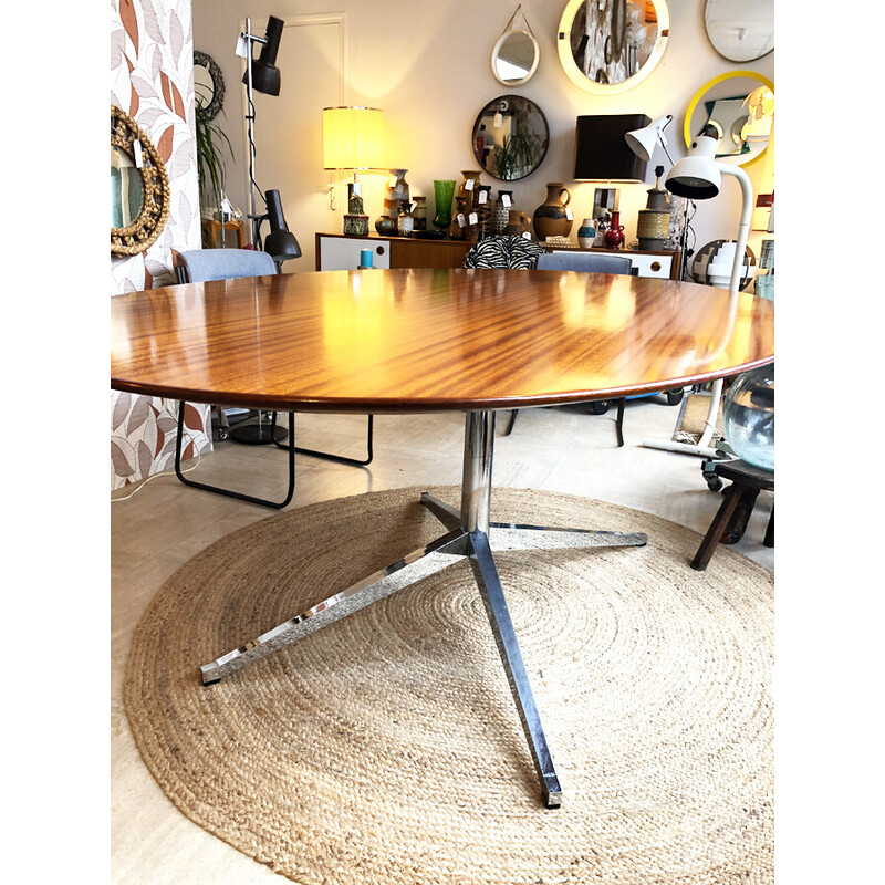 Vintage oval table by Florence Knoll, 1960-1970