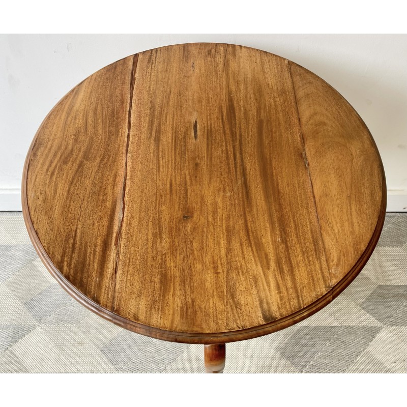 Vintage ronde centrale tafel