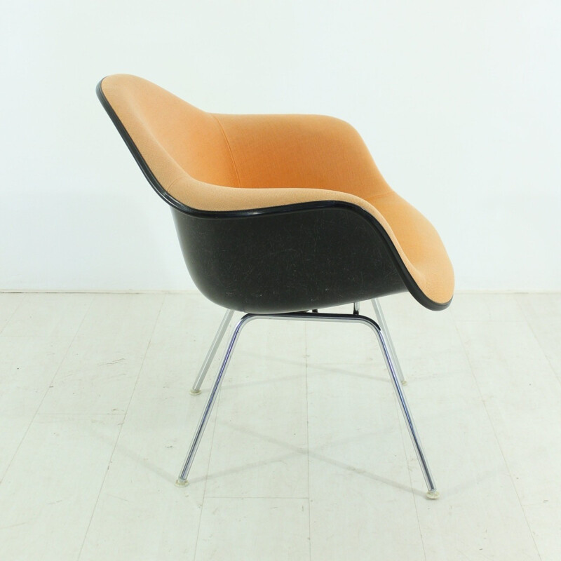 Vintage terracotta easy chair by Eames for Herman Miller - 1960s