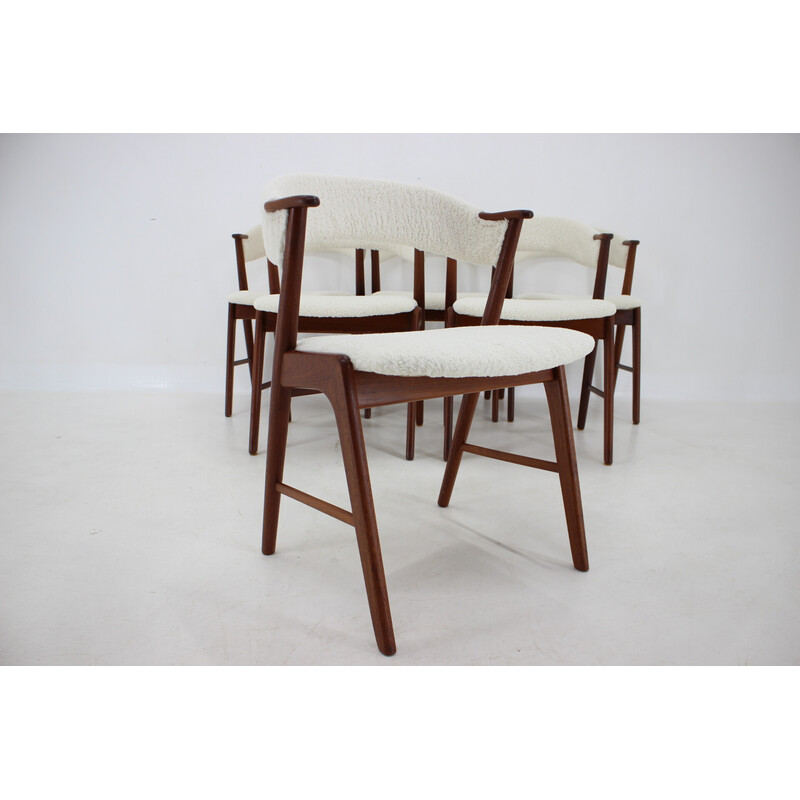 Set of 6 vintage model 32 dining chairs in sheepskin fabric and teak by Kai Kristiansen, Denmark 1960s