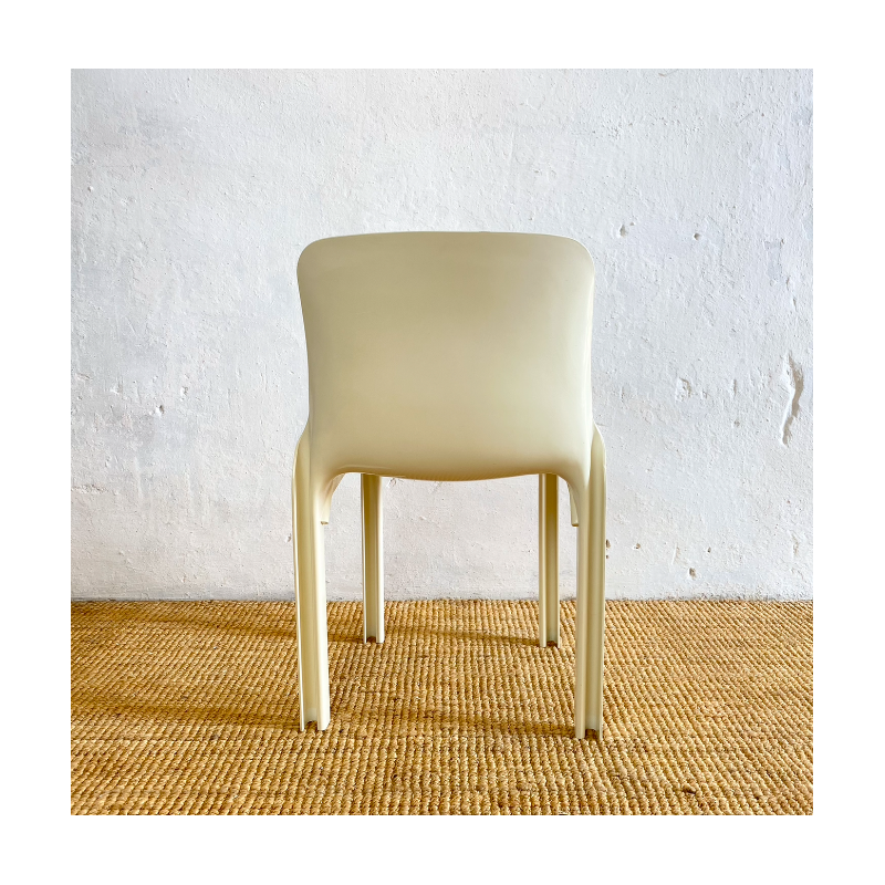 Chaise vintage Selene de Vico Magistretti pour Artemide
