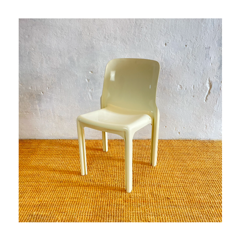 Vintage Selene chair by Vico Magistretti for Artemide