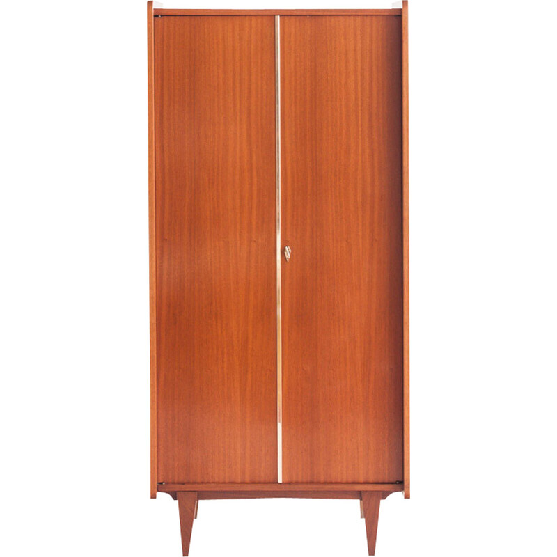 Armoire vintage à deux portes avec étagères, France 1960