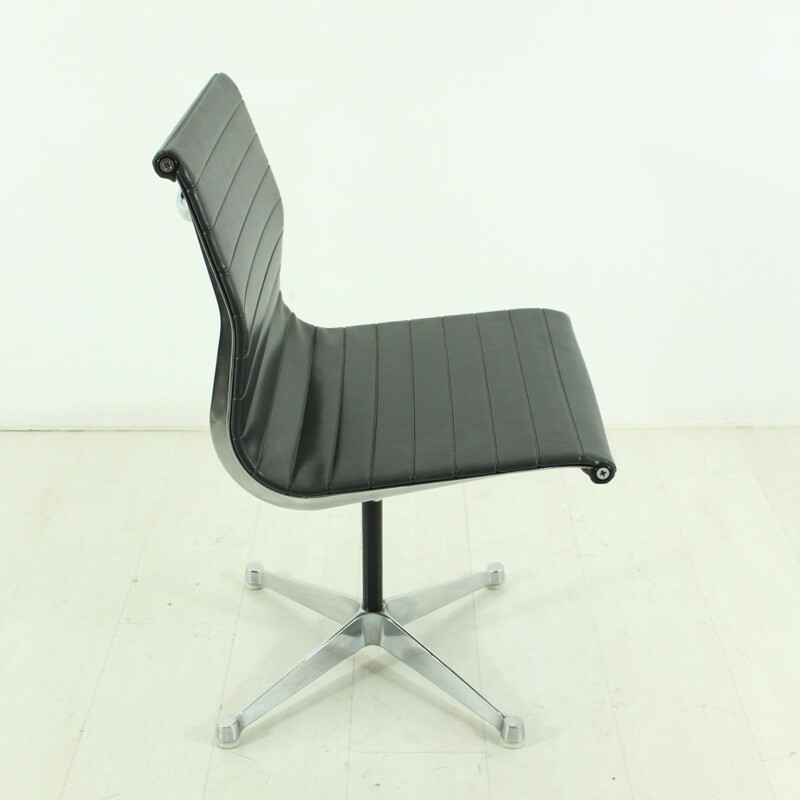 "EA101" armchair by Eames for Herman Miller - 1960s