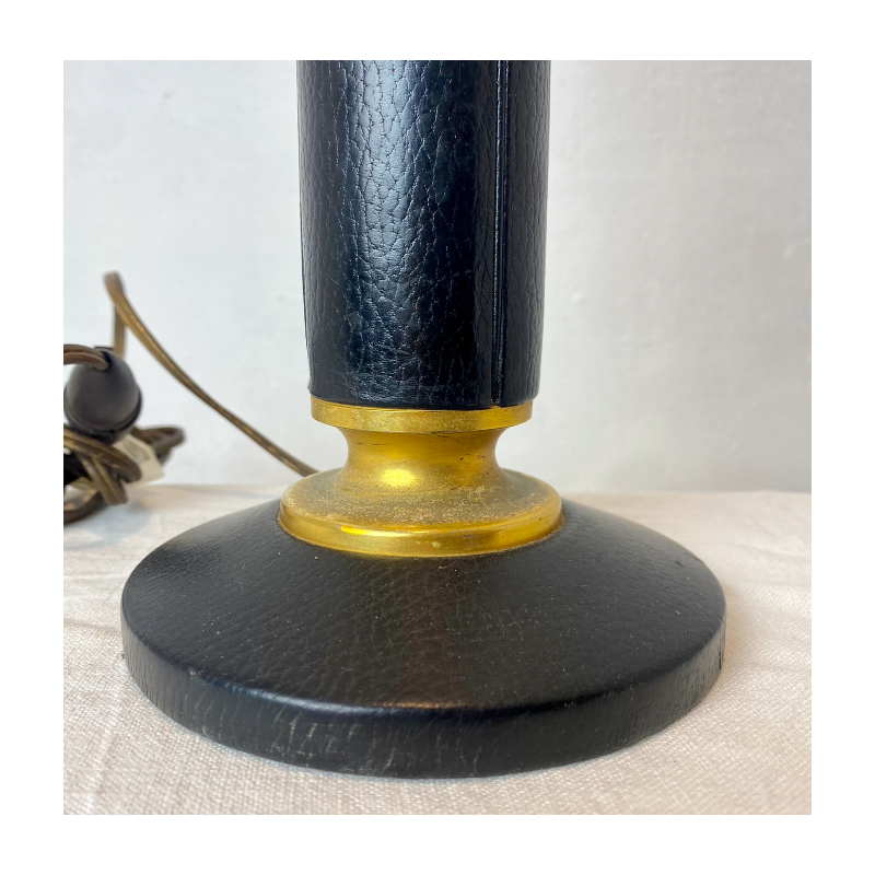 Lámpara vintage de cuero negro y latón de Jacques Adnet, Francia 1940-1950