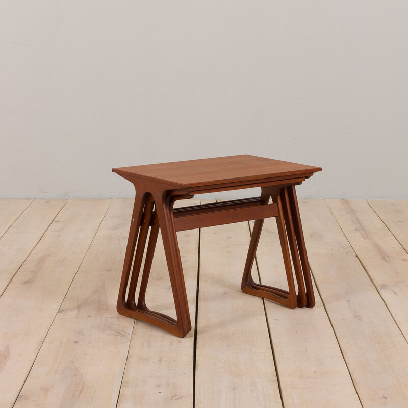 Set of 3 vintage Danish nesting tables in teak, 1960s