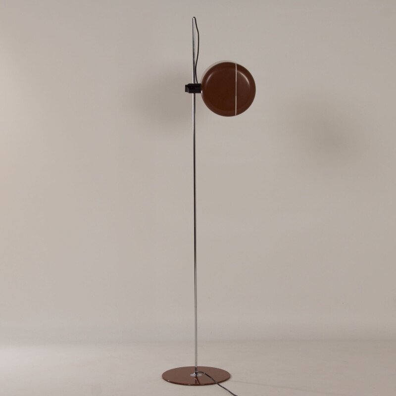 Vintage brown coupe floor lamp by Joe Colombo for Oluce, Italy 1960s