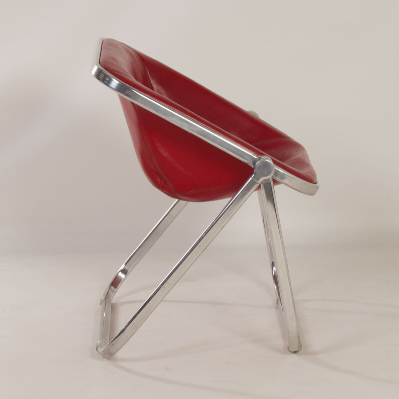 Vintage Plona fauteuil in rood leer van Giancarlo Piretti voor Castelli, 1970