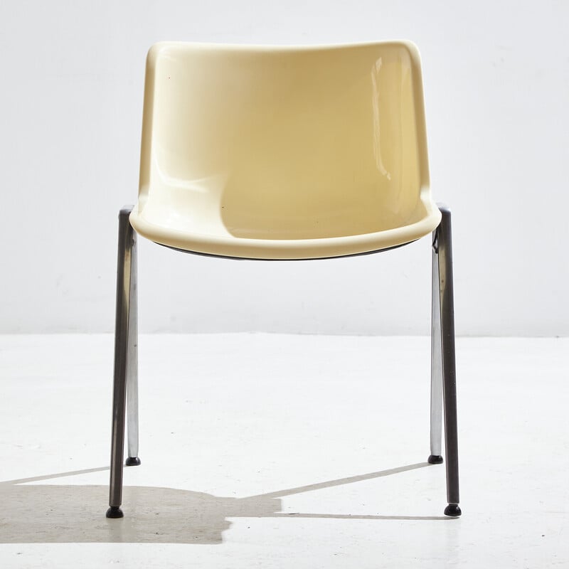 Fauteuil vintage en plastique empilable "Modus Sm 203" par Osvaldo Borsani pour Tecno, 1980