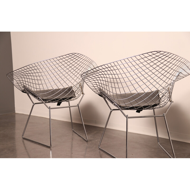 Pair of vintage "Diamond" armchairs by Harry Bertoia for Knoll, US 1960s