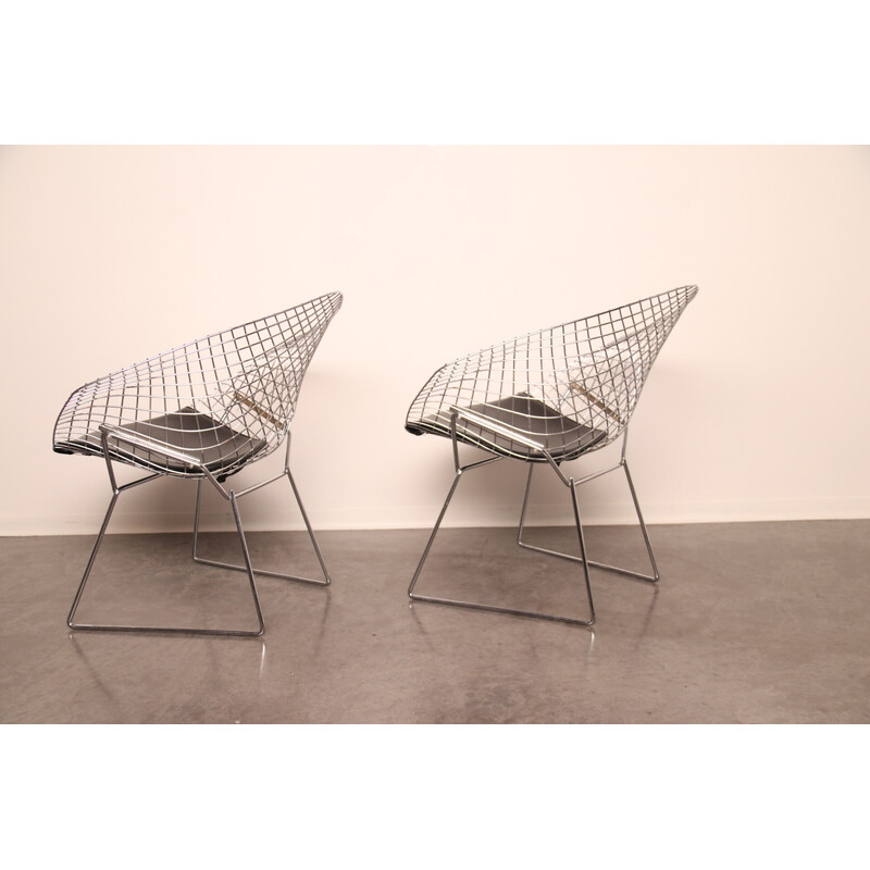 Pair of vintage "Diamond" armchairs by Harry Bertoia for Knoll, US 1960s