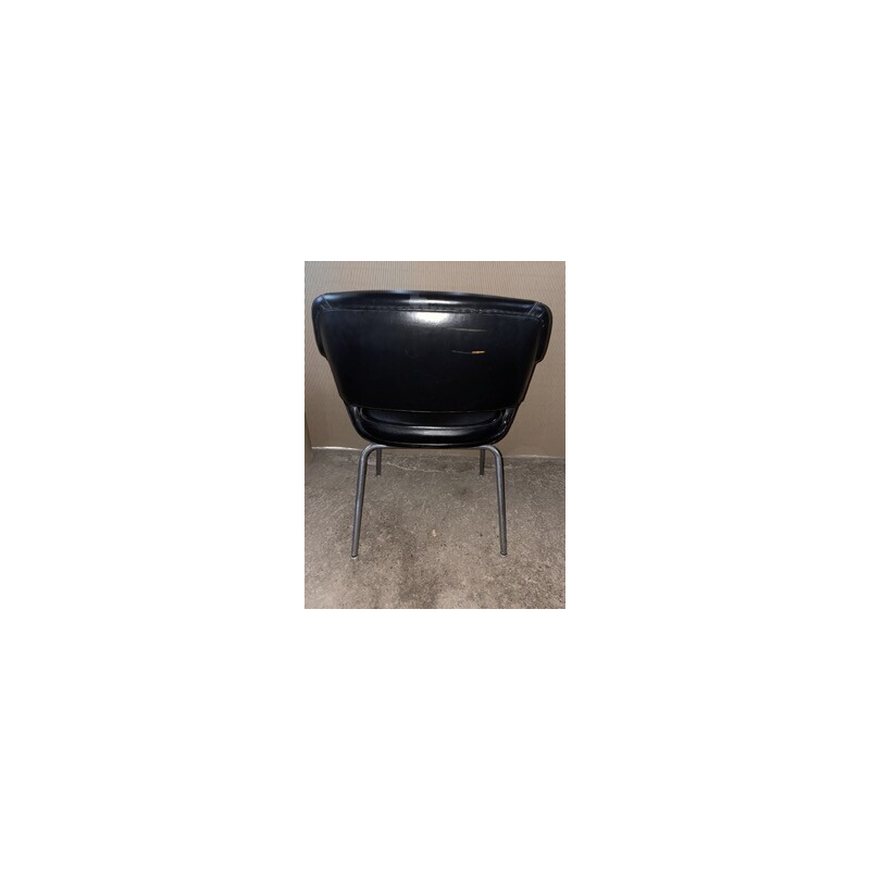 Vintage black leather armchair by Eero Saarien for Cassina