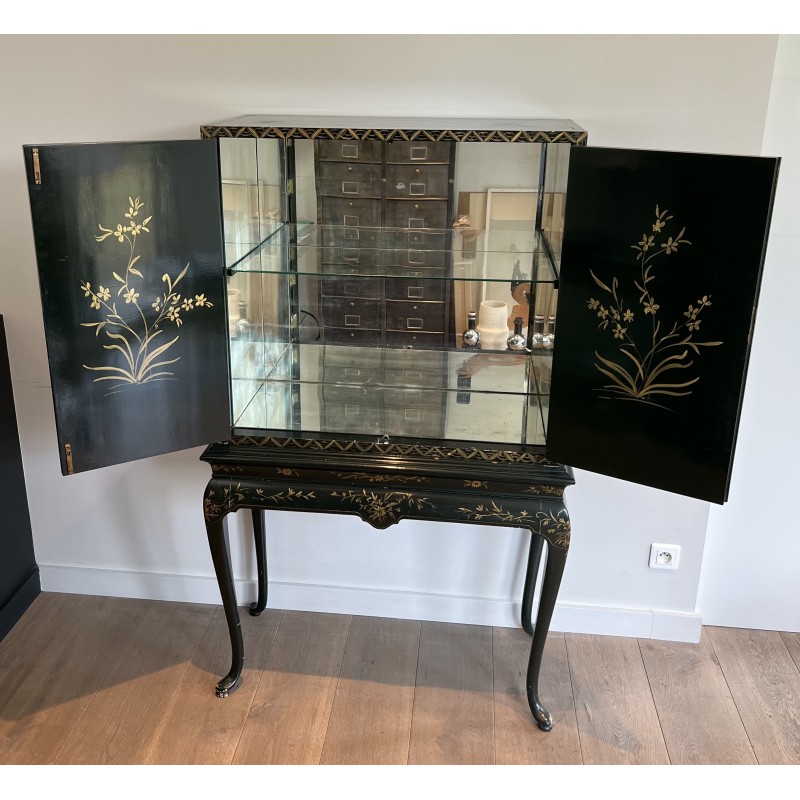 Vintage display cabinet in Chinese lacquer and gilding, France 1940