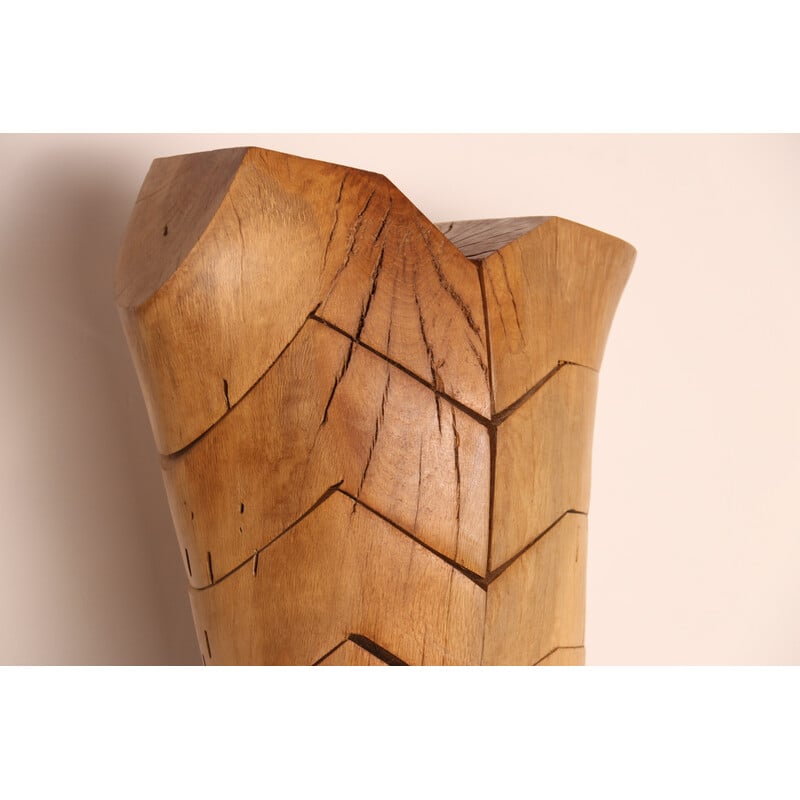 Escultura artesanal vintage "Torse Torreador" en madera de roble del artista Claudio Di Placido, Francia