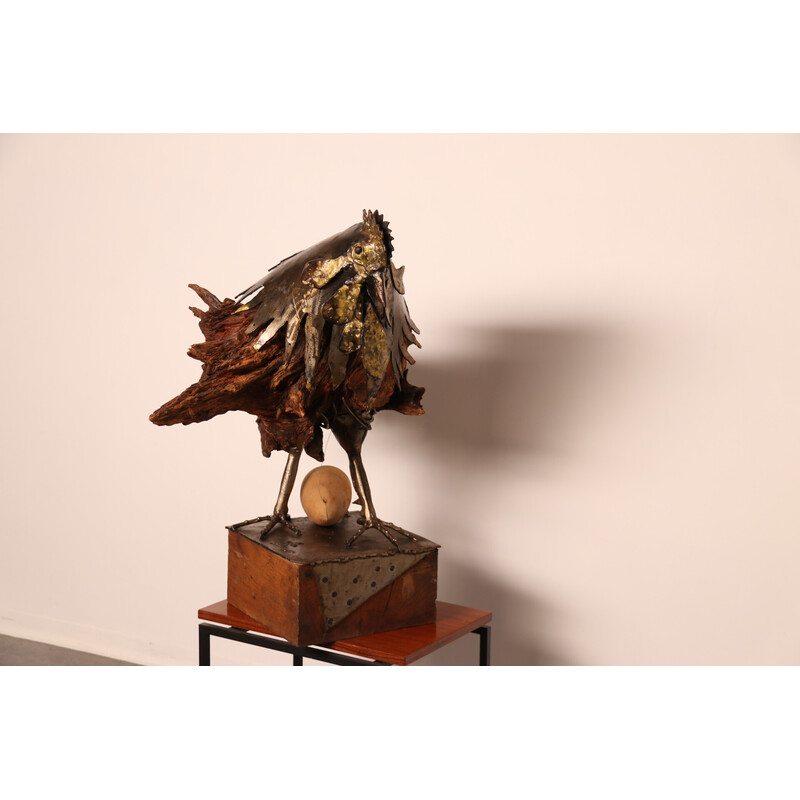Vintage handgemaakte houten en metalen sculptuur "Oeuf Coq" van kunstenaar Louis de Verdal, Frankrijk.