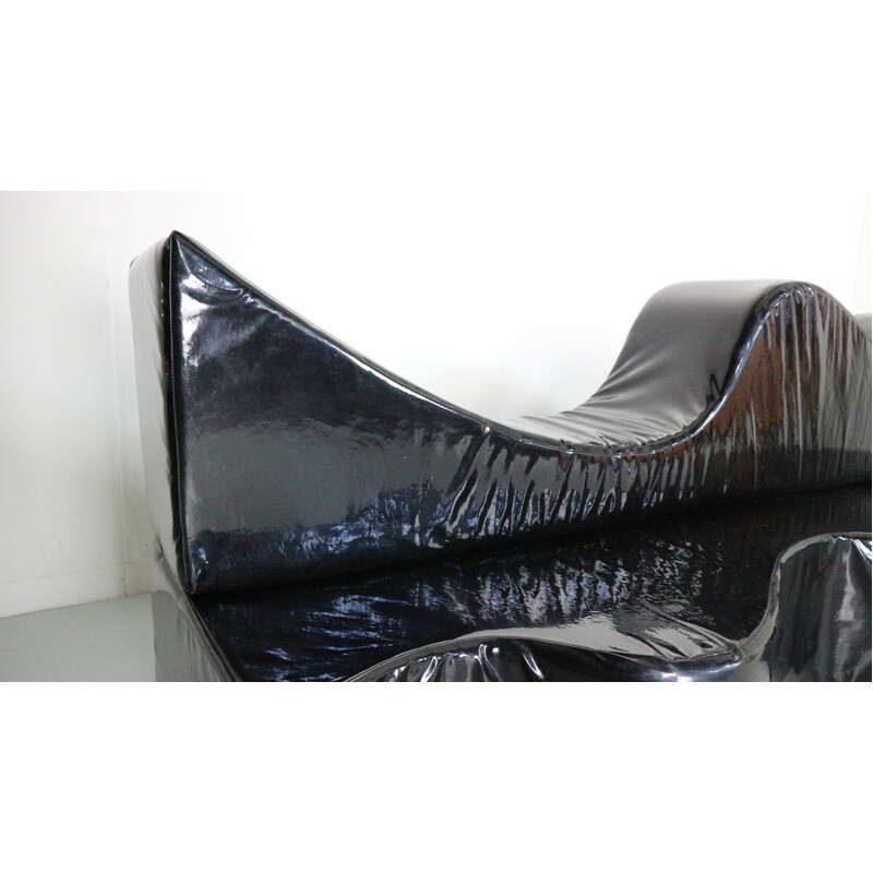 Vintage Superonda black sofa by Archizoom Associati for Poltronova, Italy 1960s