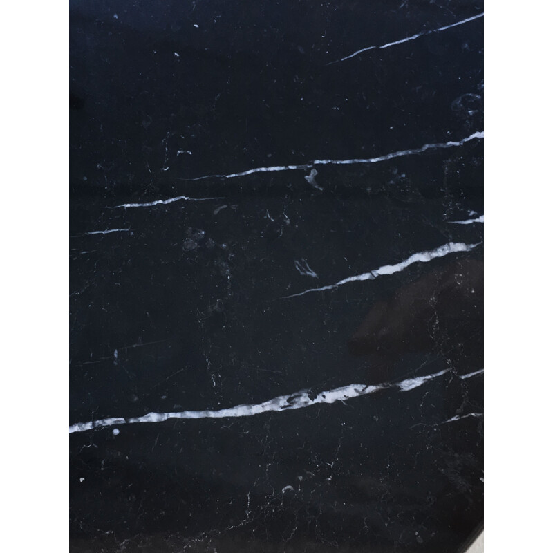 Table noire en aluminium et en marbre de Saarinen édition Knoll International - 1990