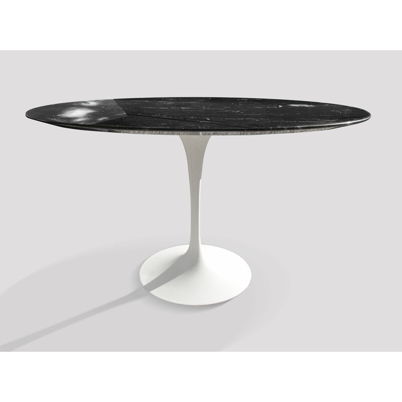 Black table in aluminium and marble by Saarinen edition Knoll International - 1990s