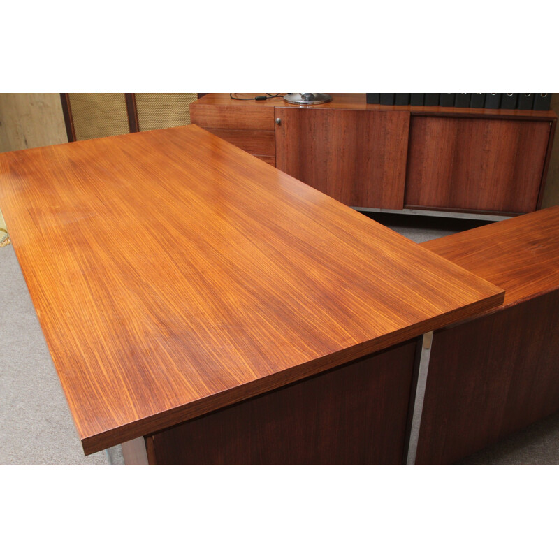 Executive Desk Rosewood - 1970s