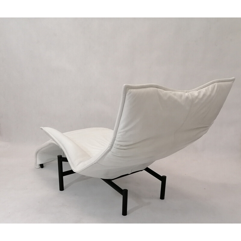 Vintage Veranda lounge chair in white leather by Vico Magistretti for Cassina