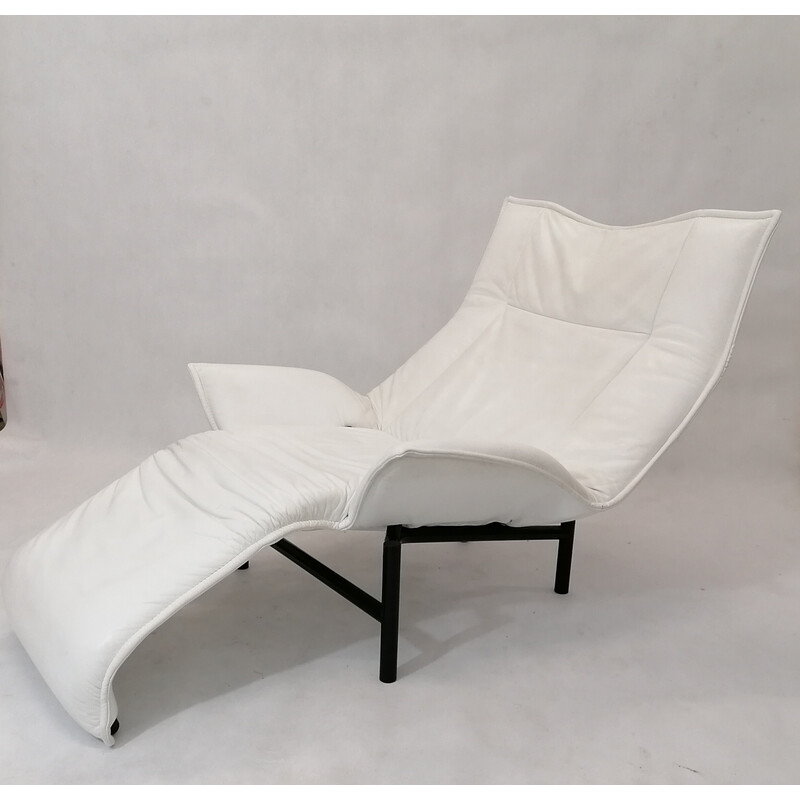 Vintage Veranda lounge chair in white leather by Vico Magistretti for Cassina