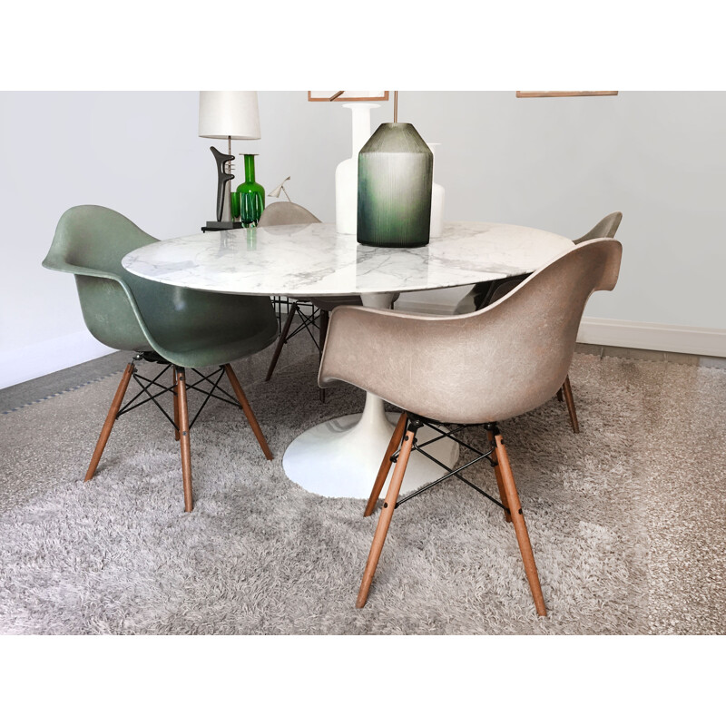 Dining table by Eero Saarinen edition Knoll - 1990s