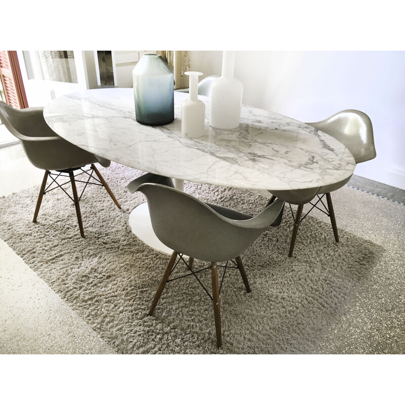 Dining table by Eero Saarinen edition Knoll - 1990s