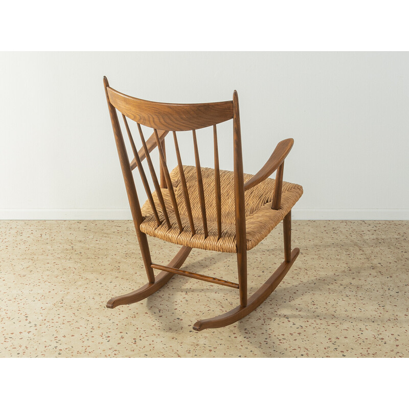 Vintage rocking chair in solid wood and raffia, Denmark 1950