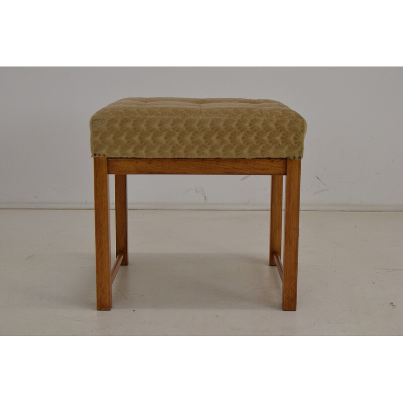 Vintage Hocker aus Stoff und Holz, Tschechoslowakei 1960