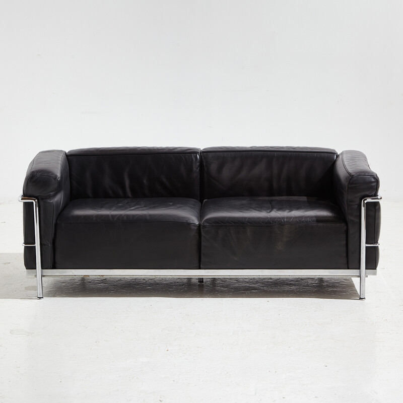 Divano vintage a due posti in pelle "Lc3" per Cassina, anni 2000