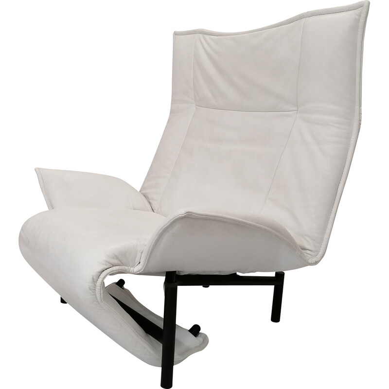 Vintage Veranda lounge chair in white leather by Vico Magistretti for Cassina